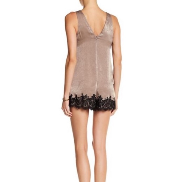 Lacey Silk Romper | Lush | NWT - Picture 3 of 7